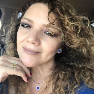 Meet your Posher, Blanca